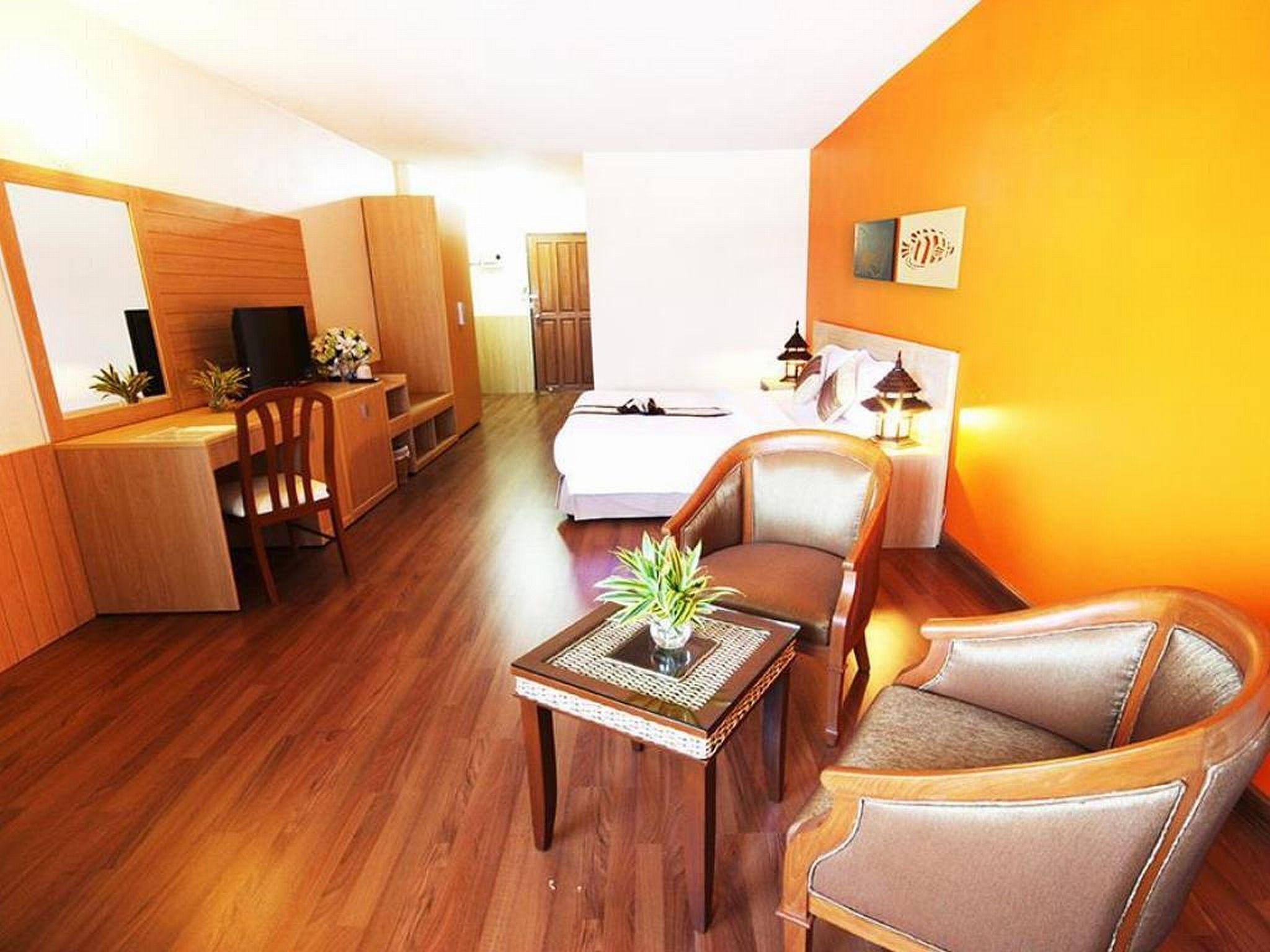 Golden Beach Cha-Am Hotel المظهر الخارجي الصورة