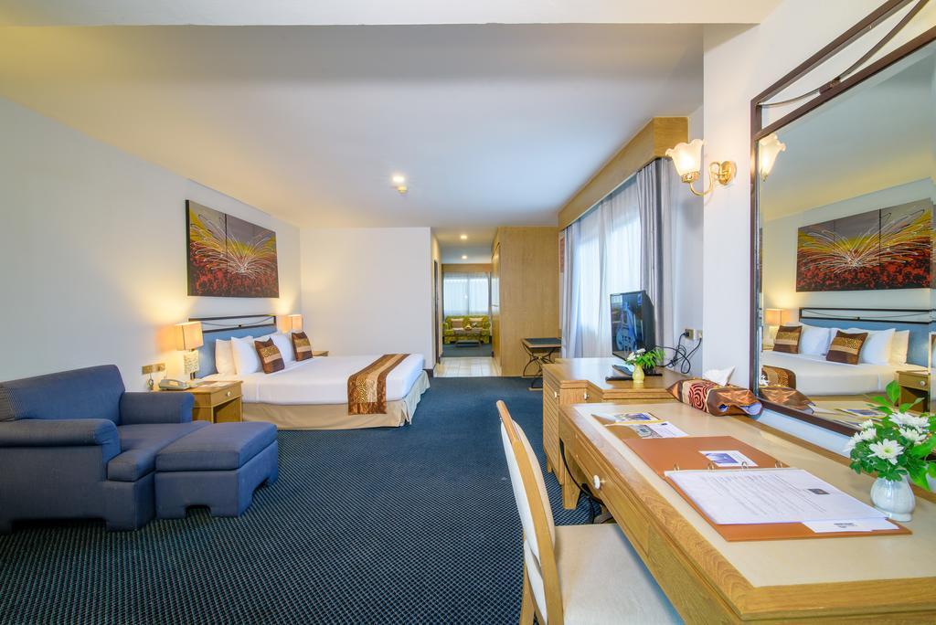 Golden Beach Cha-Am Hotel المظهر الخارجي الصورة